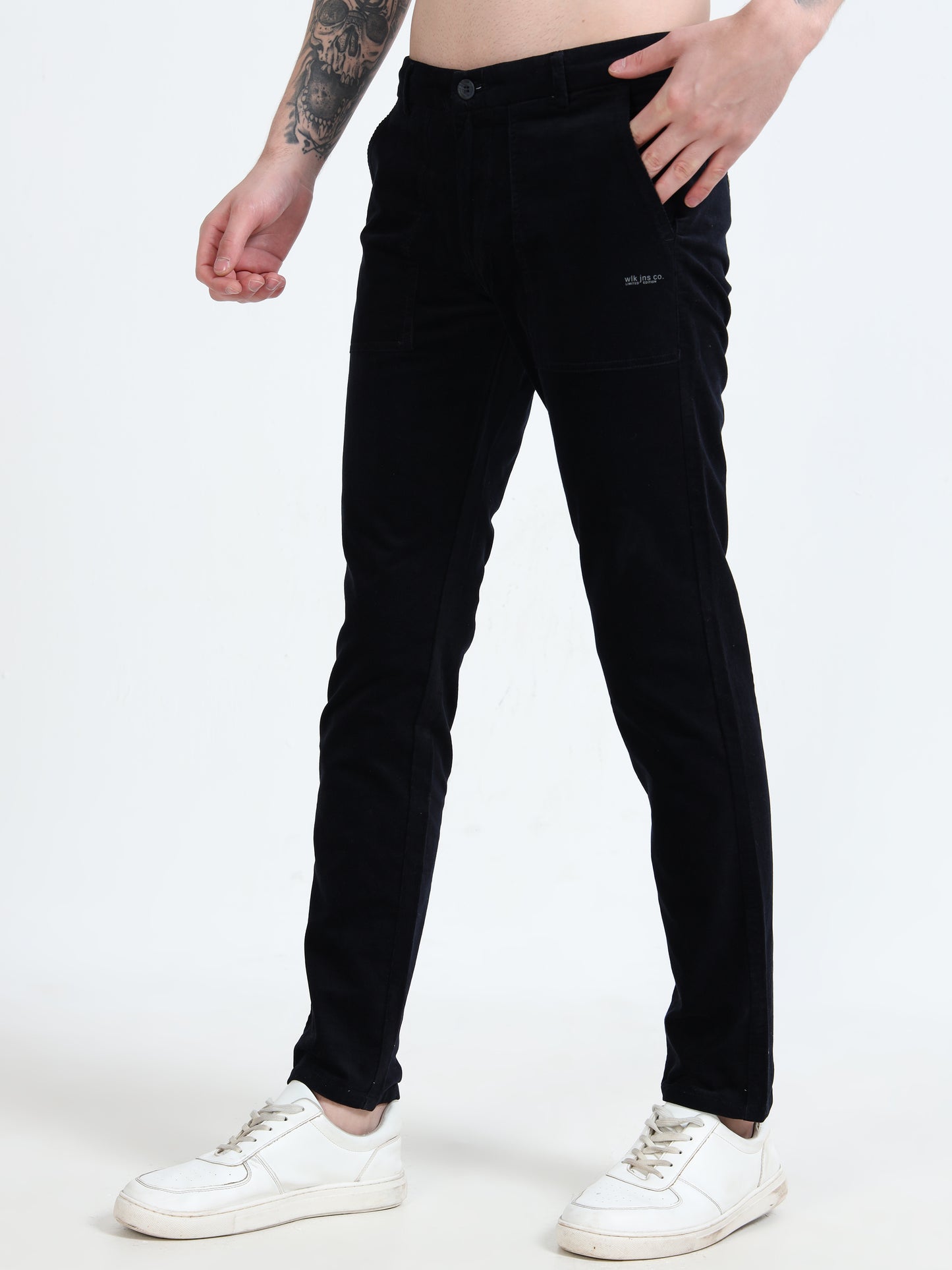 Men Black Printed Ankle Fit Casual Trousers