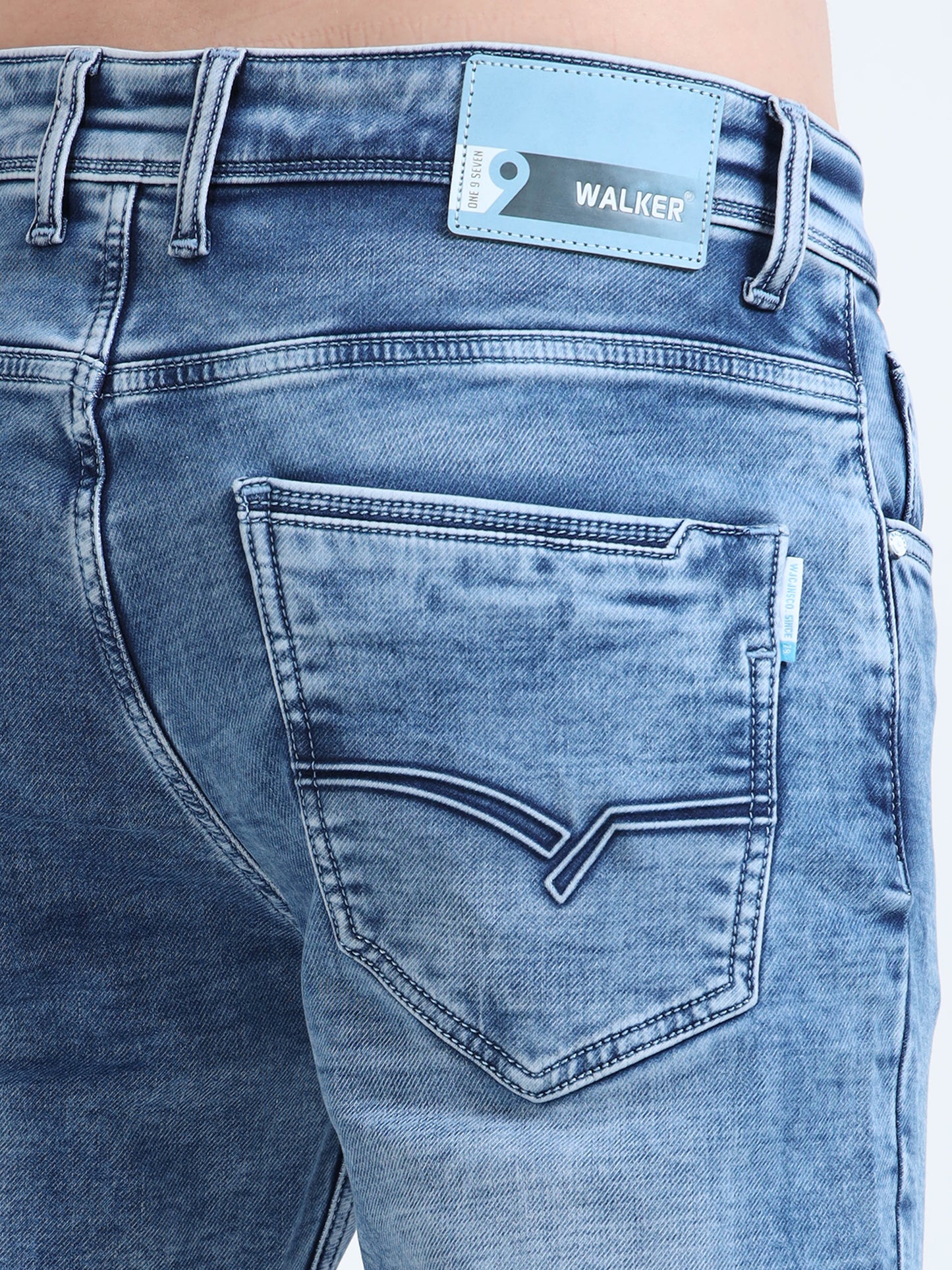 Men Frost Blue Relaxed Denim Ankle Jeans