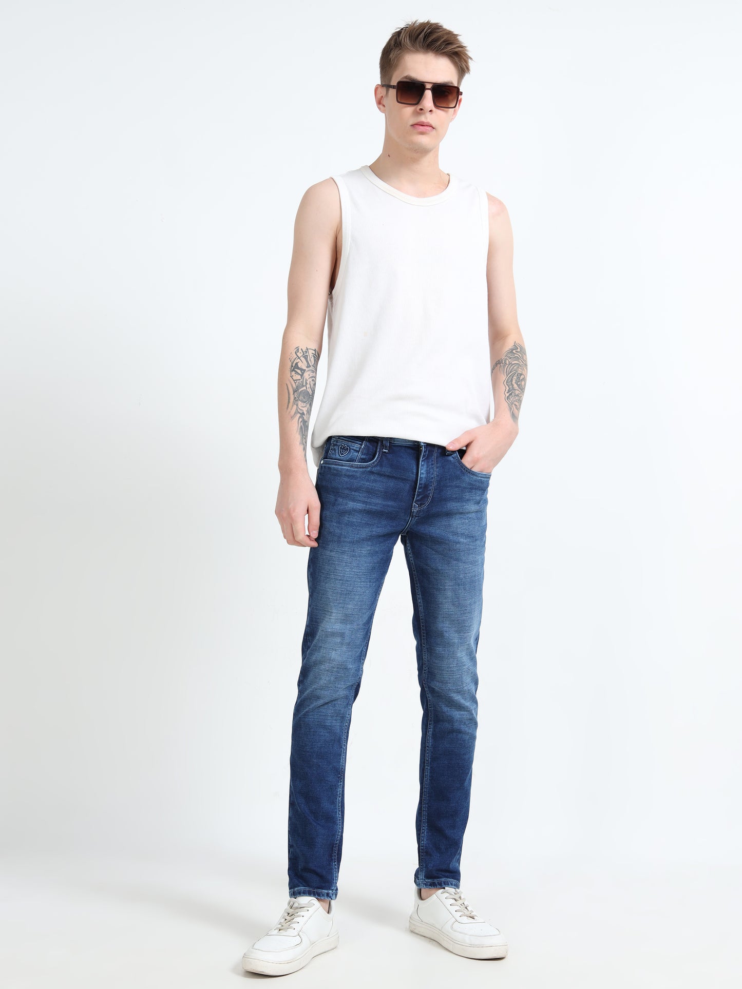 Men Ankle Fit Washed Indigo Blue Jeans