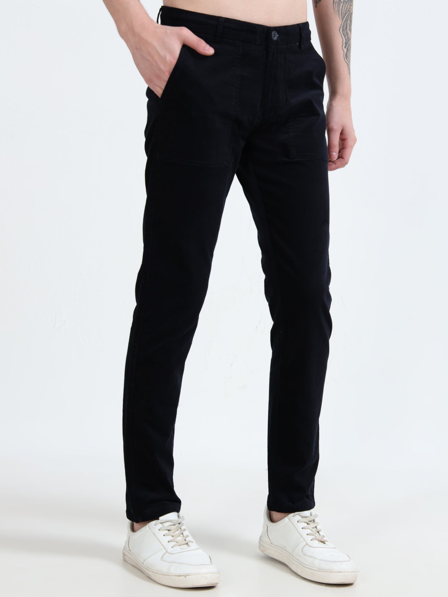 Men Black Printed Ankle Fit Casual Trousers